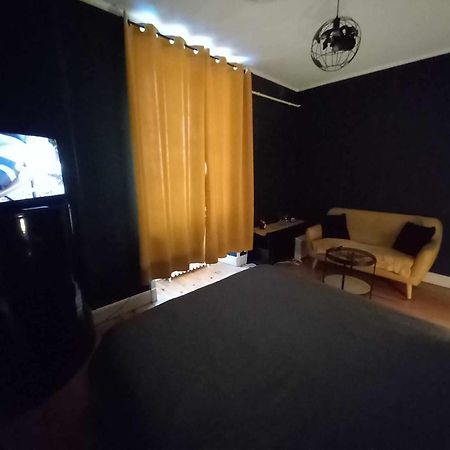 L'Appart De Babou Rez De Chaussee Parking Free Draps Wifi Thiers Dış mekan fotoğraf